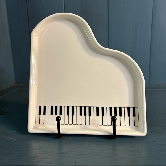 Vintage 1980 Shafford Original Ceramic Grand Piano Shape & Design 7 in Plate - Picture 1 of 10